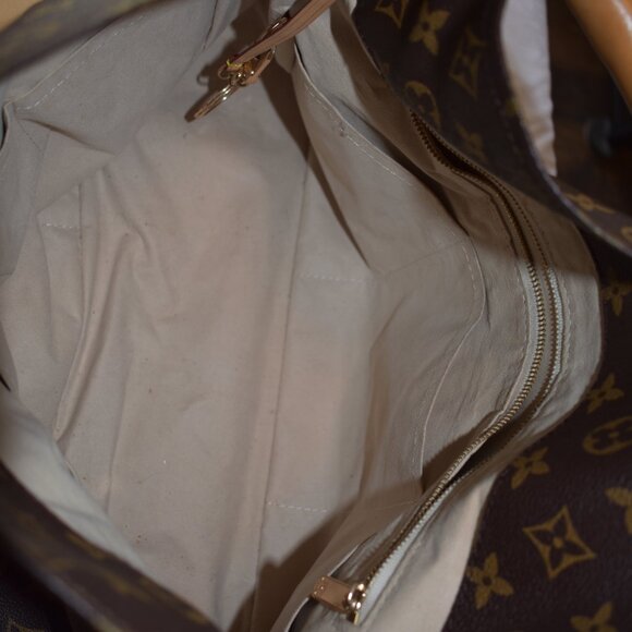 Louis Vuitton Artsy MM Monogram Canvas Shoulder/Hobo Bag- Gently used - Picture 16 of 16